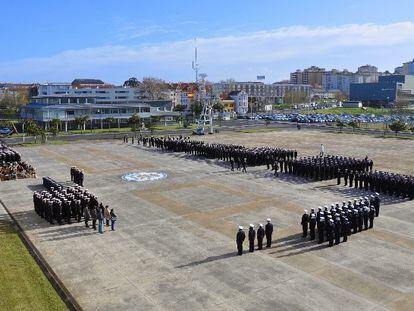 Patio de armas de la escuela naval, en una imagen del Ministerio de Defensa.