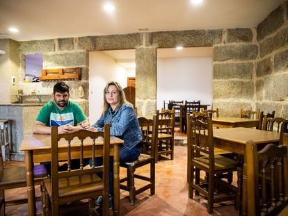 Irene Mestanza y Roberto Loureiro, en su restaurante en, Poio (Pontevedra).