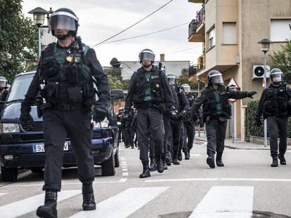 Guardia Civil desplegada en Sant Julia de Ramis.