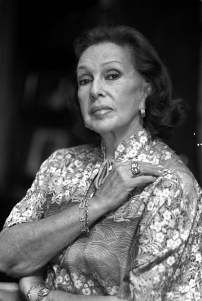 La actriz fotografiada en su casa de Madrid el 13 de noviembre de 1996.