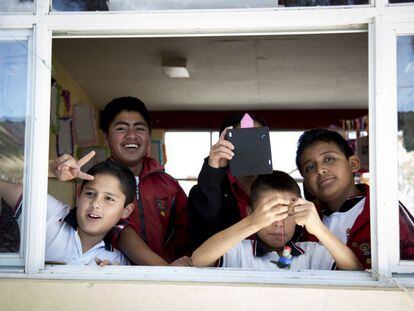 Ni&ntilde;os en una escuela de Oaxaca. 