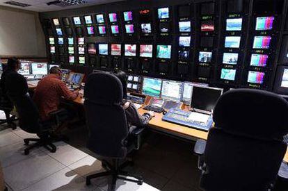 Sala de control de la televisión autonómica de Cataluña.