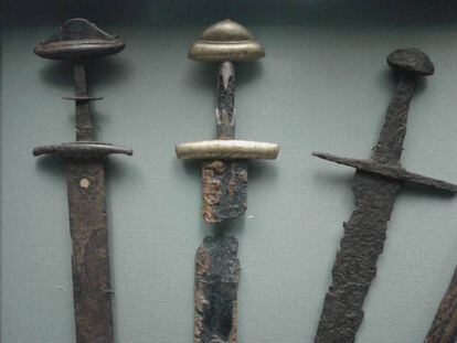 Espadas vikingas en el Museo Nacional de Irlanda (Dublín).