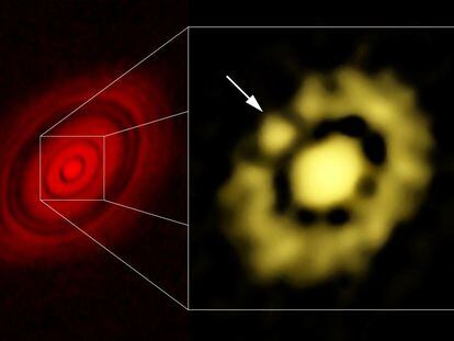 A la izquierda, imagen de la estrella LH Tau y su disco, obtenida con el radiotelescopio ALMA, en la que se aprecian surcos conc&eacute;ntricos; a la derecha, las observaciones del telescopio VLA de zona central del disco muestran una acumulaci&oacute;n de polvo (marcada con una flecha) que ser&iacute;a un embri&oacute;n de planeta.  