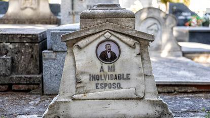 Una tumba del cementerio de San Justo, en Madrid.