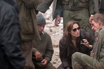 Rodaje de 'En tierra de sangre y miel', la primera película que dirige Angelina Jolie.