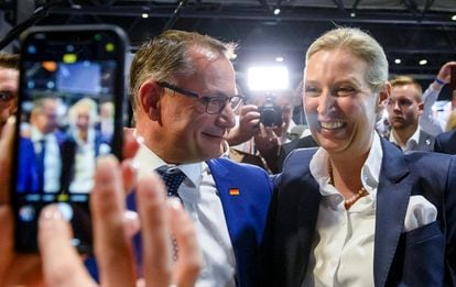 Tino Chrupalla and Alice Weidel after knowing the result of the votes at the AfD congress this weekend in Riesa (Saxony).