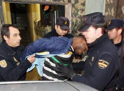 La Policía detiene en Barcelona a uno de los supuestos implicados en una red de apoyo a Al Qaeda