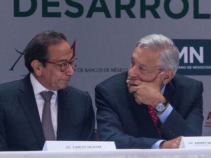 El presidente de México, Andrés Manuel López Obrador, con Carlos Salazar, el pasado enero.