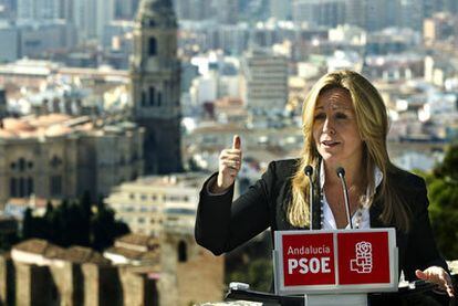 La ministra de Exteriores, Trinidad Jiménez, ayer en Málaga.