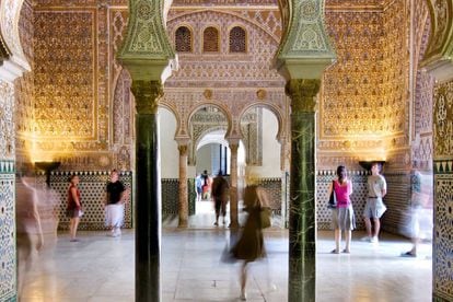 Visitantes en el Real Alc&aacute;zar de Sevilla. 