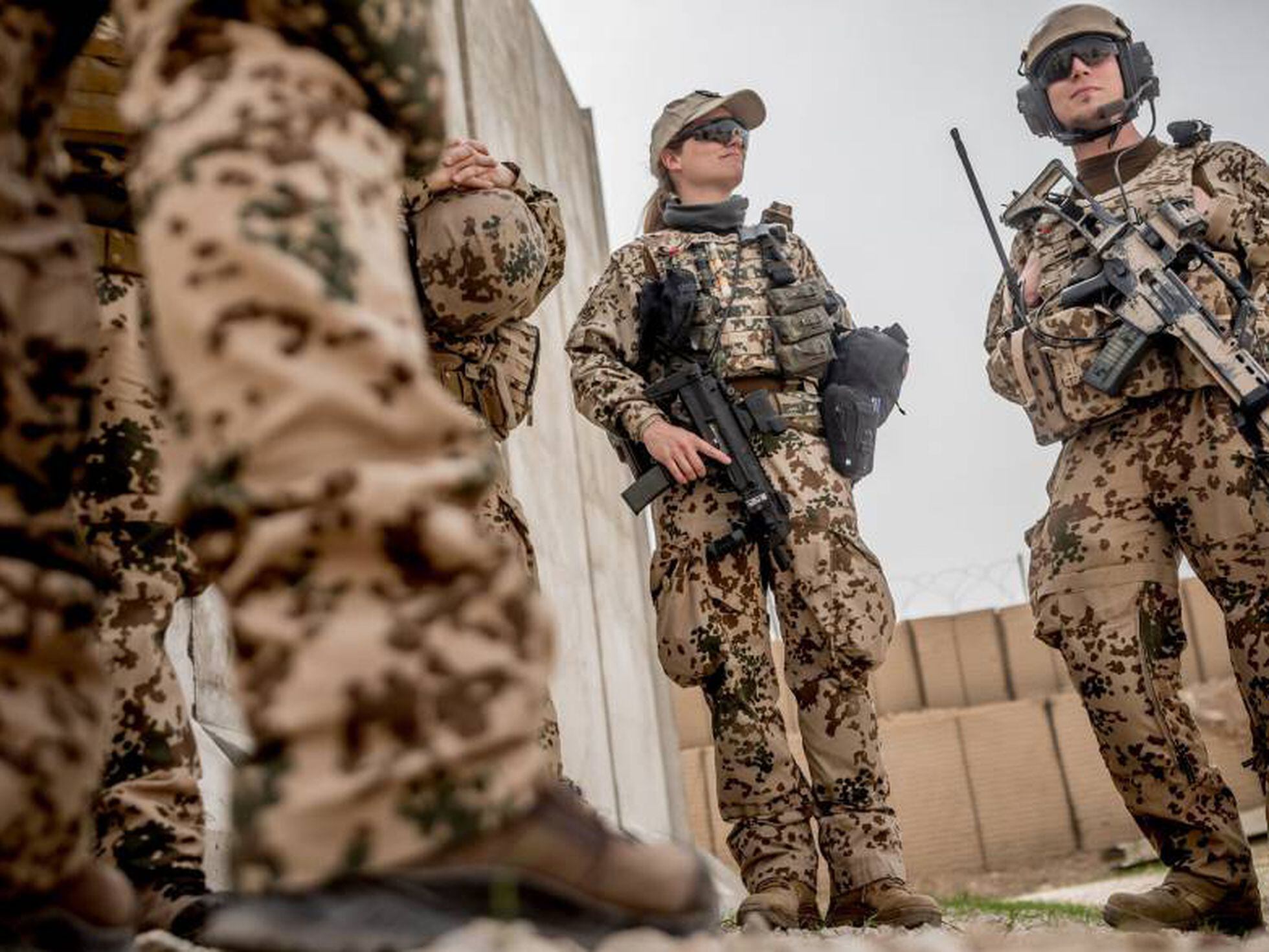 El Ejército alemán prepara un uniforme premamá para sus militares  embarazadas | Mamas & Papas | EL PAÍS