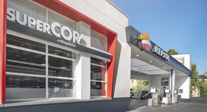 Repsol abrir 150 Supercor en sus gasolineras para llegar a los