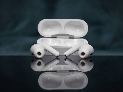 Existe una máquina capaz de limpiar los AirPods de Apple y dejarlos como  nuevos, Gadgets