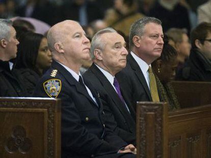 Vigilia por la muerte de dos policías en Nueva York