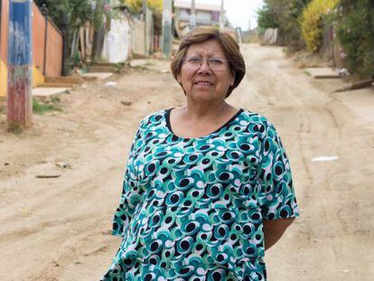 María Medina es lideresa comunitaria en el barrio informal de Bustos en Viña del Mar.