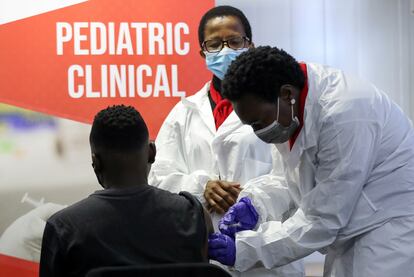 Vaccination in South Africa on September 10.