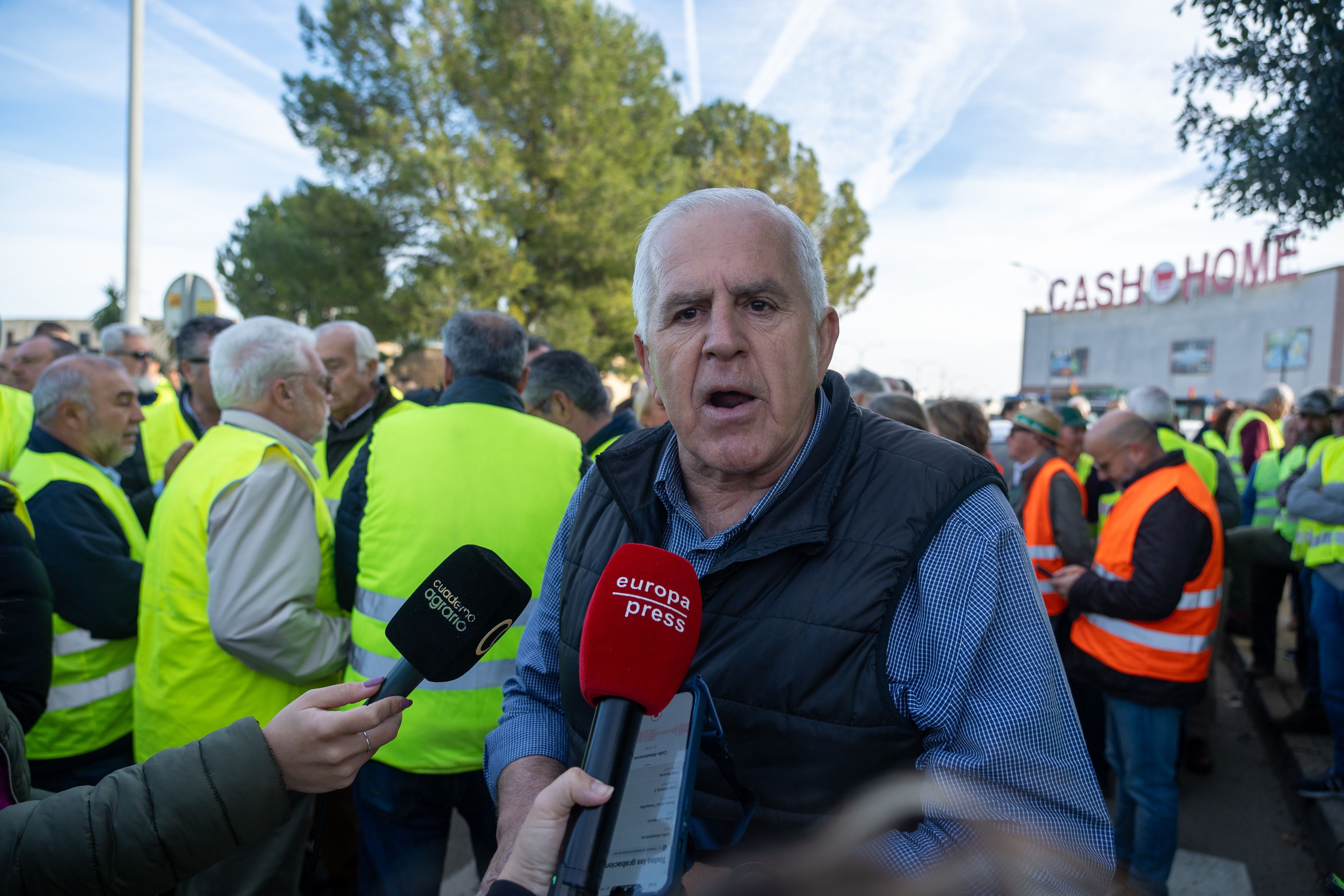 Miguel López (COAG): “¡No nos van a echar del campo!”