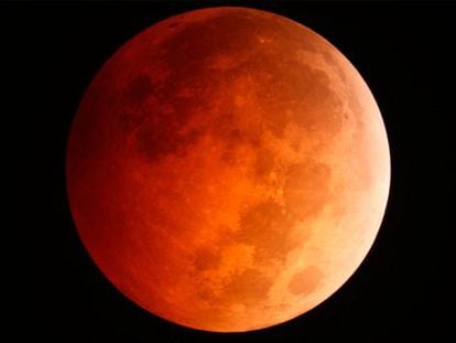 Cómo seguir el primer eclipse de Luna de 2017 desde Internet o el móvil