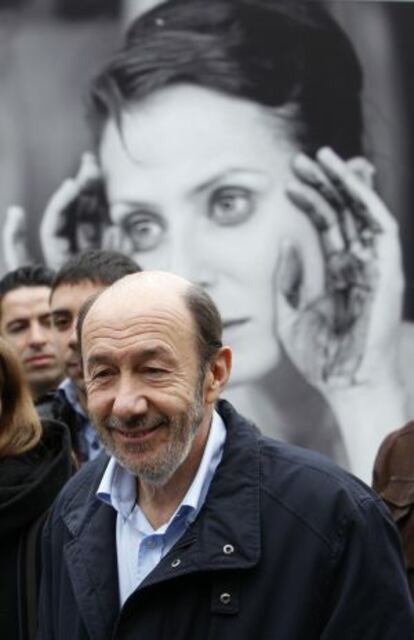 Rubalcaba, en un acto con jóvenes este viernes.