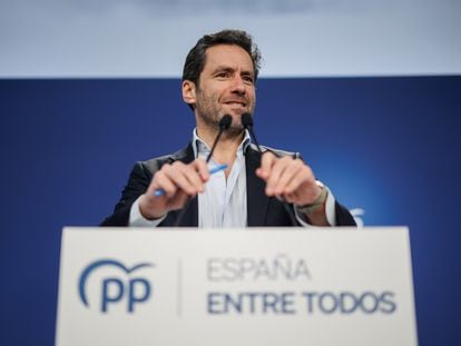 El portavoz del comité de campaña del PP, Borja Sémper, durante una rueda de prensa posterior a la reunión del Comité de Dirección del Partido Popular, este lunes en Madrid.