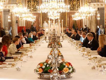 King Felipe VI of Spain delivers his speech to NATO leaders during a Royal Gala dinner during a NATO summit at the Royal Palace in Madrid, Spain June 28, 2022. Casa de S.M. el Rey/Francisco Gomez/Handout via REUTERS  THIS IMAGE HAS BEEN SUPPLIED BY A THIRD PARTY.