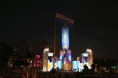 Mitin de cierre de campaña del kirchnerismo en el  Monumento a la Bandera, en Rosario.