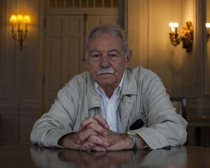 El escritor Eduardo Mendoza.