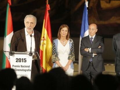 Fernando Trueba, durante su discurso al recoger el Premio Nacional de Cinematografía.