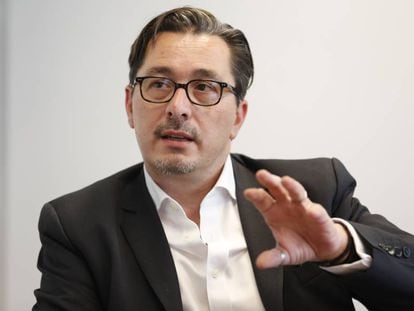 El experto en transformación digital de los Estados Carlos Santiso.