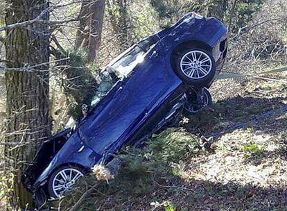 Estado en el que quedó el vehículo siniestrado en A Coruña; cuatro jóvenes fallecieron en este siniestro.