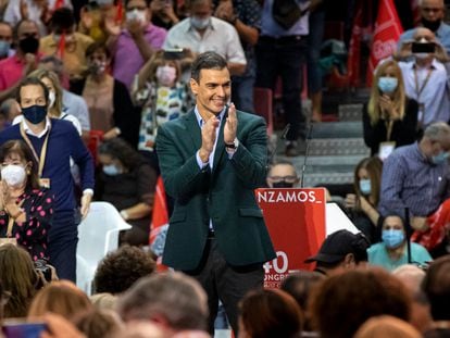 Pedro Sánchez, el domingo, en la clausura del 40º Congreso Federal del partido, en la Feria de Valencia.