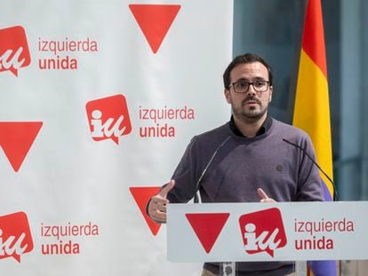El exministro de Consumo, Alberto Garzón, interviene para despedirse de la formación, durante una reunión de la Coordinadora Federal de IU, este viernes en Madrid.