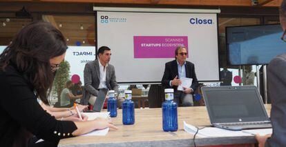 Miguel Vicente, presidente de Barcelona Tech City, y Josep Maria Romances, presidente de Closa Investment Bankers, durante la presentación del informe.