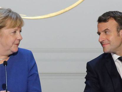 La canciller alemana, Angela Merkel, y el presidente francés, Emmanuel Macron, en una foto de archivo.