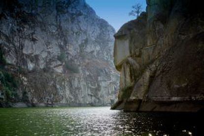 Crucero por el parque natural del Duero Internacional, cerca de Miranda de Douro.