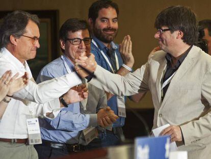 Puigdemont saluda a Mas, en el consell nacional del PDeCAT d'aquest dissabte