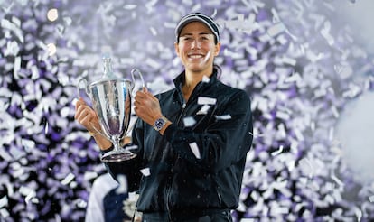 Muguruza, in the final ceremony of the tournament.