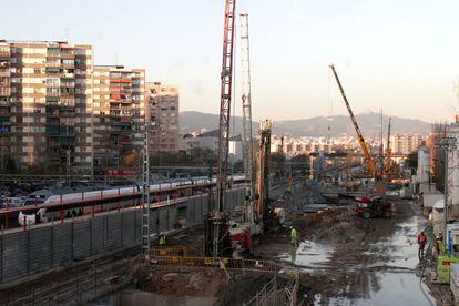 Obras del AVE en su llegada a Barcelona.