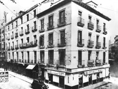 Sastrer&iacute;a El Corte Ingl&eacute;s, en la calle Preciados, origen de los grandes almacenes. 