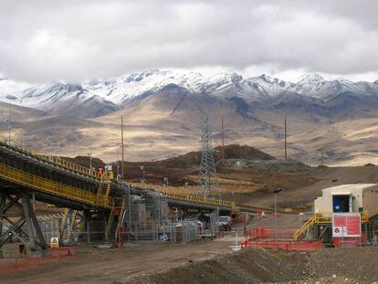 Vista de la mina peruana de Las Bambas.