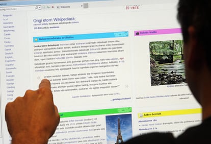 El Exito De Wikipedia Y Sus Seis Millones De Guardianes Invisibles Opinion El Pais