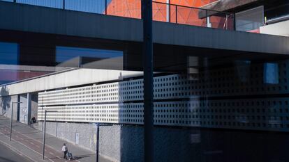 Inmediaciones del centro comercial Màgic de Badalona.