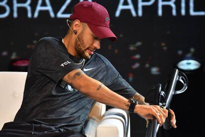 Neymar en una conferencia de prensa en Sao Paulo este martes.