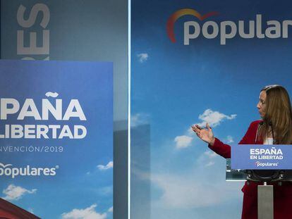 La vicesecretaria de Comunicación del PP, Marta González, anteayer en la presentación del nuevo logotipo del partido. En vídeo, las declaraciones de Marta González en el acto.