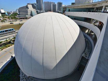 El Museo de Ciencias Phillip and Patricia Frost acaba de inaugurarse en Miami, Florida. 