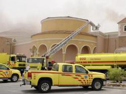 Exterior del centro comercial de Doha en el que perdieron la vida cuatro españoles en un incendio