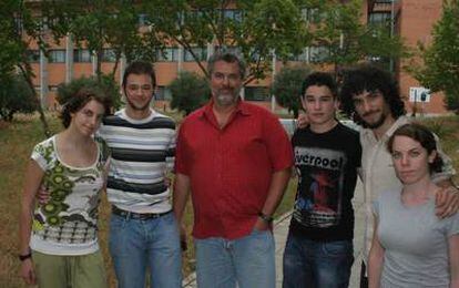 Equipo de la Universidad Pablo de Olavide que participa en el concurso iGEM.