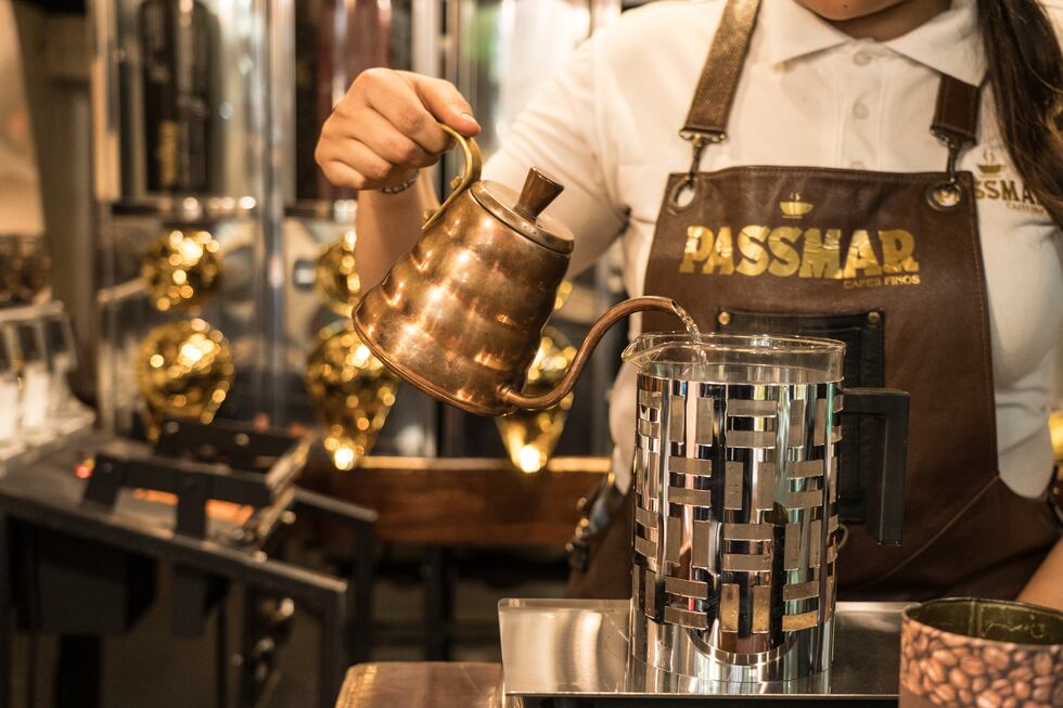 El café Passmar es el secreto detrás de los carajillos de Contramar ...