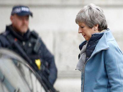 La primera ministra británica Theresa May se dirige a Downing Street el pasado viernes. 